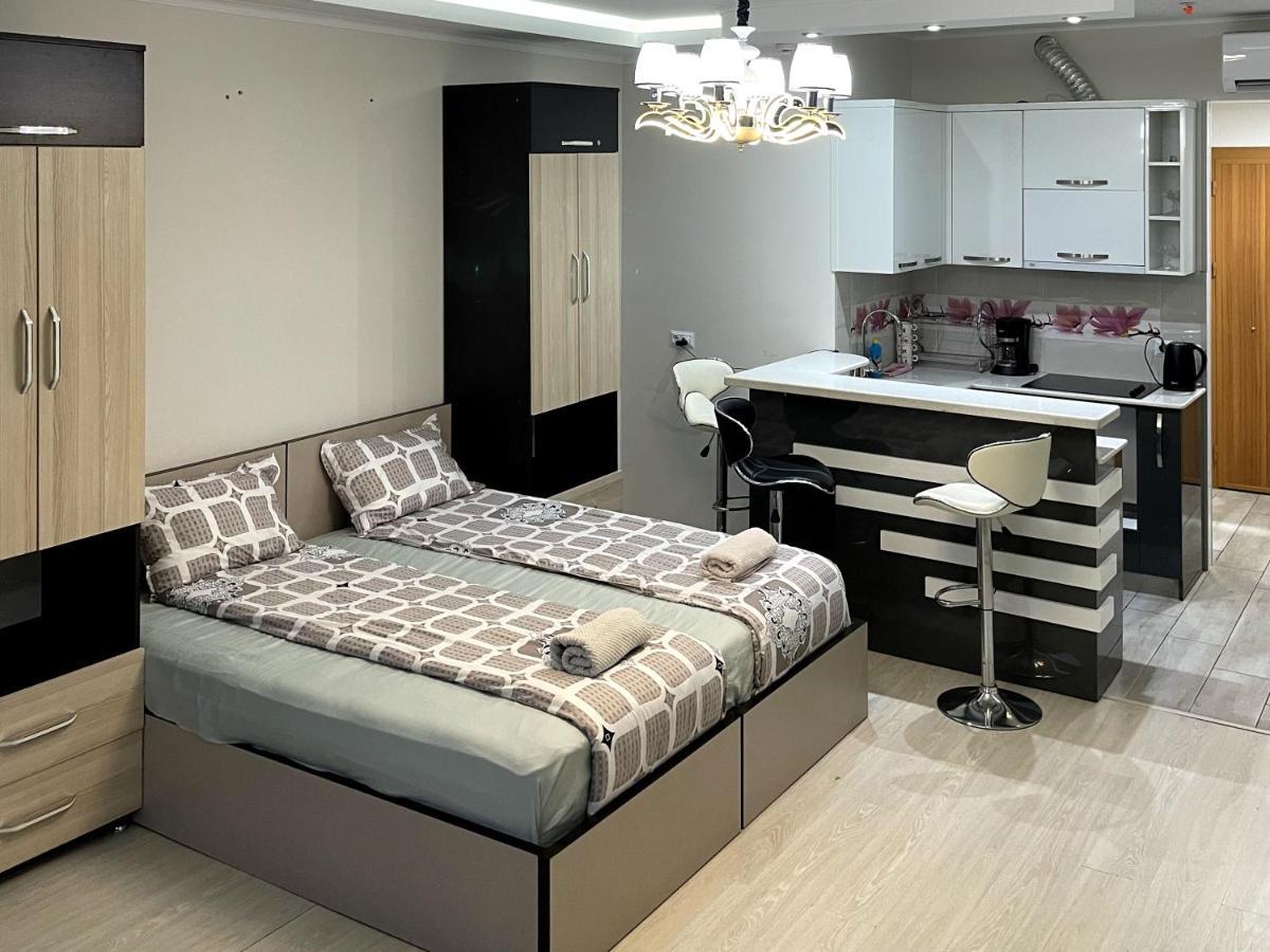 Angel Apartment In Porta Batum Dış mekan fotoğraf
